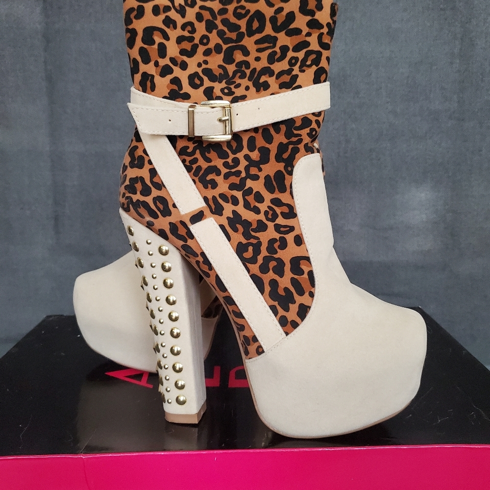 Alba, style-Vera, color-Beige/Leopard, size-6.5